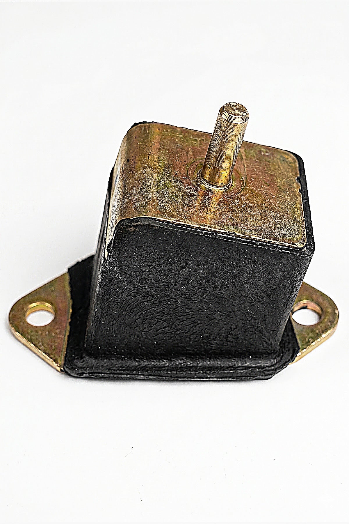 MOTOR TAKOZU SAĞ R9