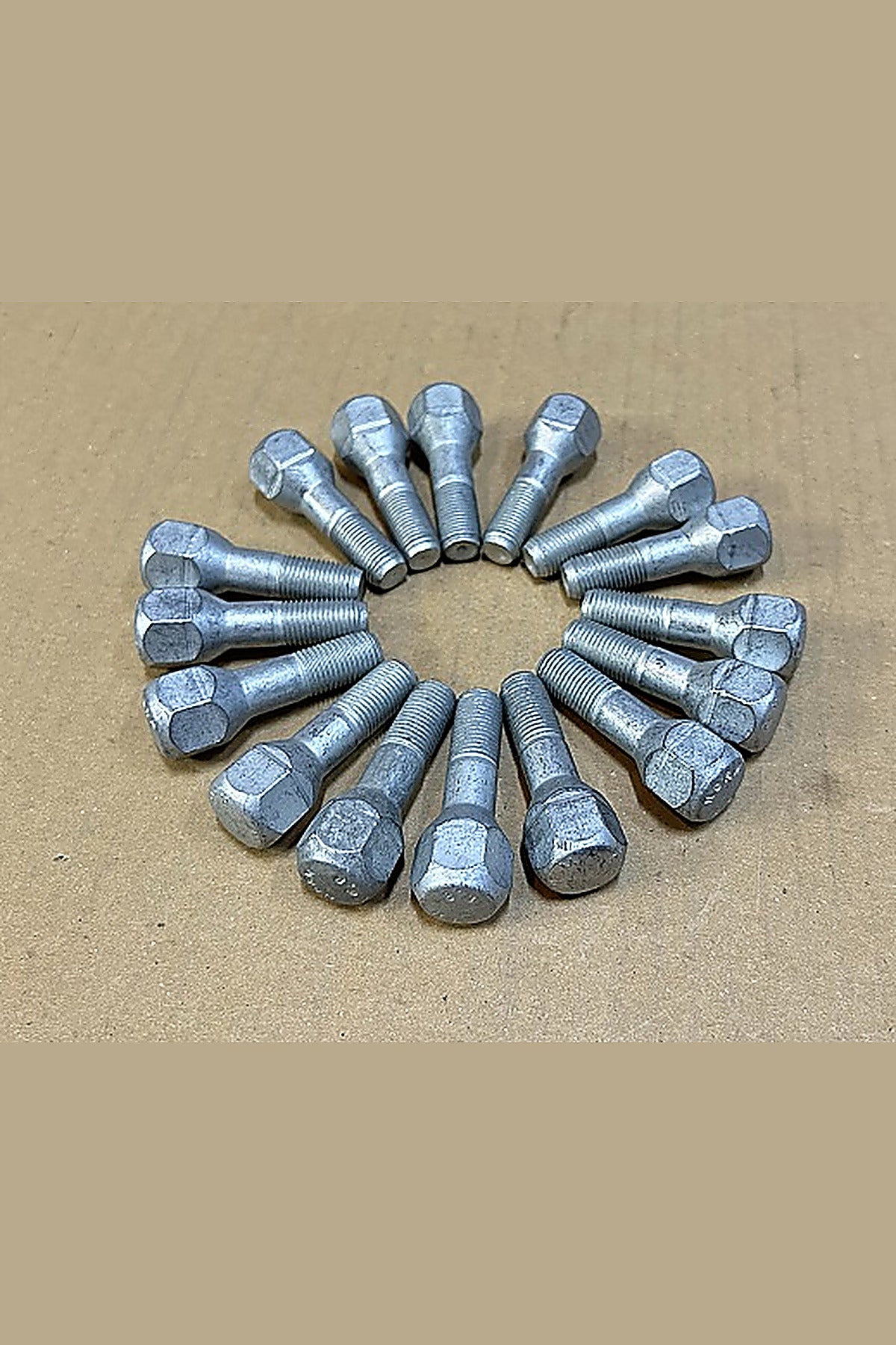 BİJON CİVATASI PALİO ALBEA 1.6 E.M